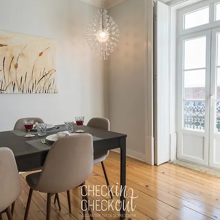 Checkincheckout - Juncos Belém Lissabon